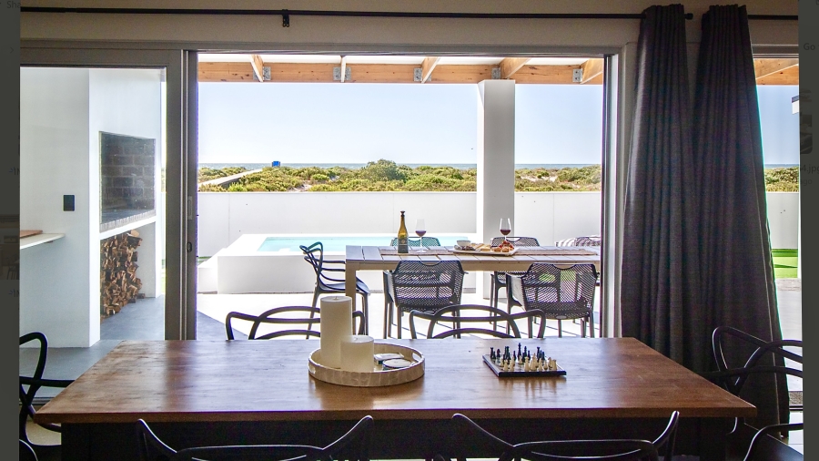 6 Bedroom Property for Sale in Dwarskersbos Western Cape